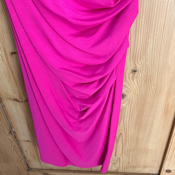 Kors Michael 💕 Barbie Hot Pink Bubblegum Ruched One Shoulder Dress Made Italy - Picture 15 of 16